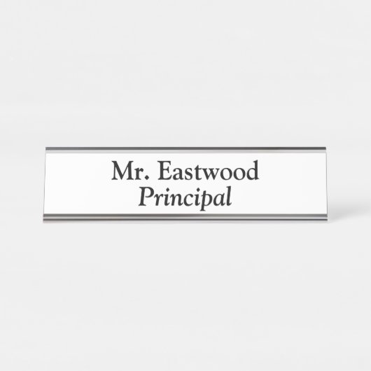 Hoofd wit bureau naambordje (Voorkant)