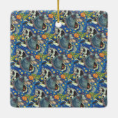 HOOFDKRACHTIGE HORSEVROUW, SIDESADDLE OP DE HALLOG KERAMISCH ORNAMENT (Achterkant)