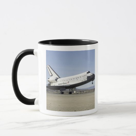 Hoofdlandingsgestel van de Space Shuttle Endeavor Mok (Links)