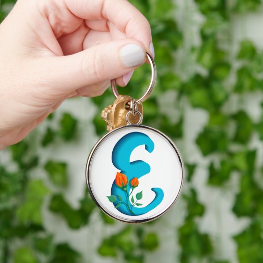Hoofdletter E bloemenmonogram Sleutelhanger (Hand)