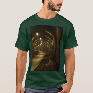 Hoofdsteentunnel Derbyshire T-shirt