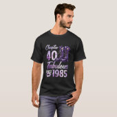 Hoofdstuk 40 Fabulous EST 1985 40e Bloemenverjaard T-shirt (Voorkant volledig)