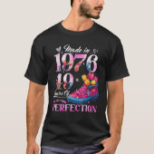 Hoofdstuk 49 EST 1976 49 jaar oude geschenken 49e  T-shirt (Voorkant)