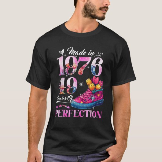 Hoofdstuk 49 EST 1976 49 jaar oude geschenken 49e  T-shirt (Voorkant)