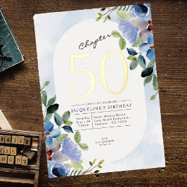 Hoofdstuk 50 Blue Floral 50th Birthday Gold Folie Uitnodiging