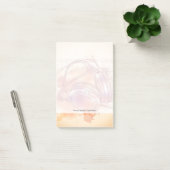 Hoofdtelefoon op een achtergrond van de waterverf post-it® notes (Kantoor)