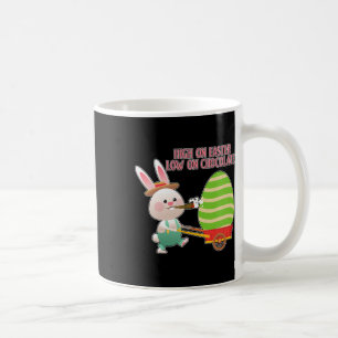 Hoog op Pasen Laag op Chocolade Grappig Pasen Koffiemok