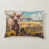 Hoogland Koe Oude Gele Vrachtwagen Zonnebloem Land Accent Kussen (Achterkant)