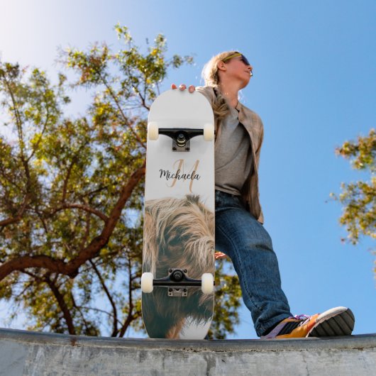 Hoogland koe portret eigen naam initiaal monogram persoonlijk skateboard (Buiten 1)