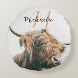 Hoogland koe portret eigen naam initiaal monogram rond kussen