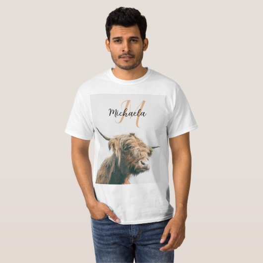 Hoogland koe portret eigen naam initiaal monogram t-shirt (Voorkant volledig)