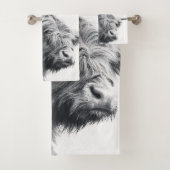 Hoogland koe portret initiaal monogram zwart wit bad handdoek (Insitu)