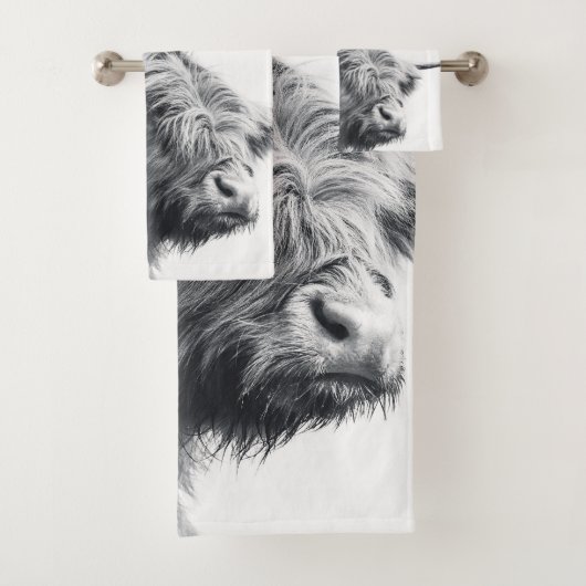 Hoogland koe portret initiaal monogram zwart wit bad handdoek (Insitu)