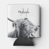 Hoogland koe portret initiaal monogram zwart wit blikjeskoeler (Achterkant)