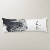 Hoogland koe portret initiaal monogram zwart wit lichaamskussen (Achterkant)