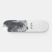 Hoogland koe portret initiaal monogram zwart wit persoonlijk skateboard (Horizontaal)