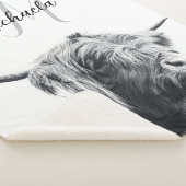 Hoogland koe portret initiaal monogram zwart wit sherpa deken (3/4)