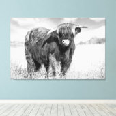 Hoogland koe tong zwart-wit canvas afdruk (Insitu (Houten vloer))