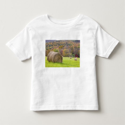 Hooibalen en herfst op boerderij; kinder shirts (Voorkant)