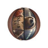 Hoops and Hangs: De Slam Dunking Luiaard, Basketbal (Verticaal)