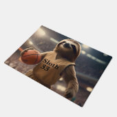 Hoops and Hangs: De Slam Dunking Luiaard, Deurmat (Schuin)