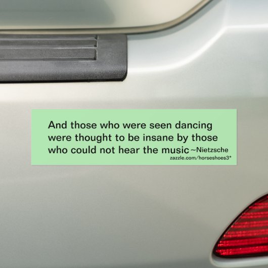 Hoor de Muziek - bumpersticker (Op auto)