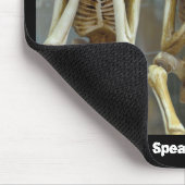 Hoor geen aambeeld, spreek geen aambeeld, zie geen muismat (Hoek)