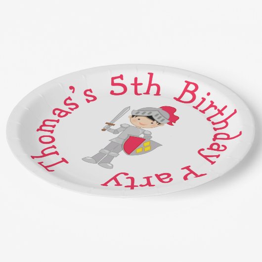 Hoor Ye Zwart Haar Schattige Ridder Papieren Bordje (Gekanteld)