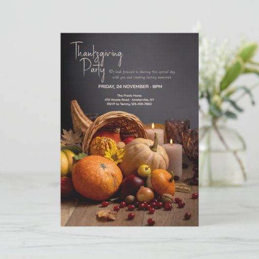 Hoorn van Overvloed Thanksgiving Party Invitation Kaart (Staand voorkant)