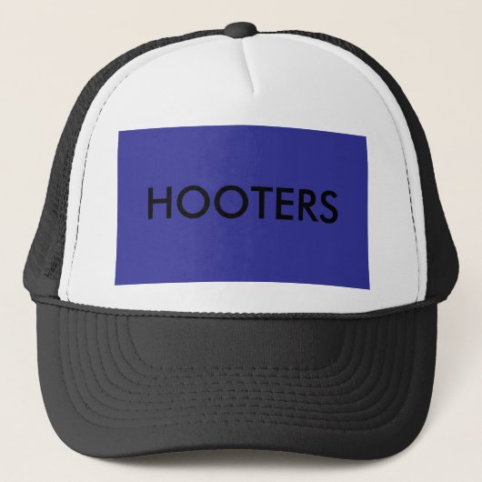 HOOTERS TRUCKER PET (Voorkant)