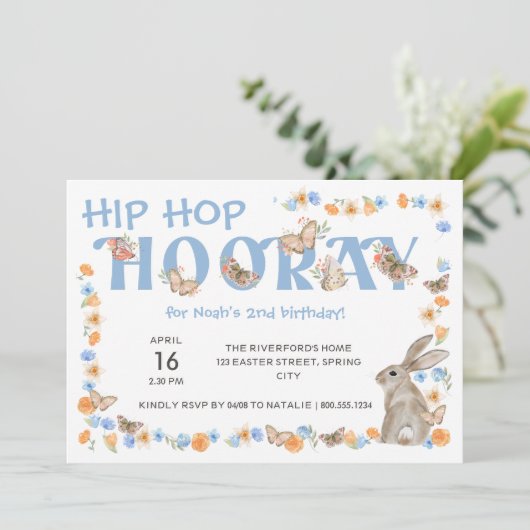 Hop Hooray Bunny en Butterfly Boy's Birthday Kaart (Staand voorkant)
