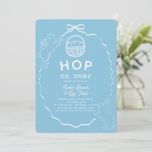 Hop on Over Blue Bow Bunny Easter Brunch Kaart (Staand voorkant)