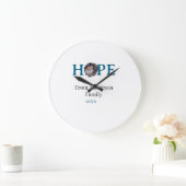 Hope blue holidays bold letter kids photo name yea grote klok (Huis)