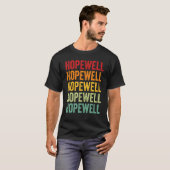 Hopewell County Virginia Rainbow Text Design T-shirt (Voorkant volledig)