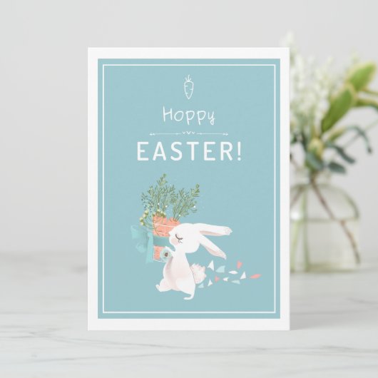 Hoppy Easter konijn en wortelmand Feestdagenkaart (Staand voorkant)