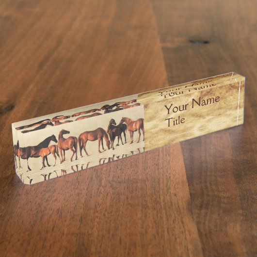 HOREN/MARES EN FOALS, bruin perkament Naambordje (Zijkant)