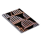 Horizontaal buisvormige vloerbedekking notitieboek (Rechterzijde)