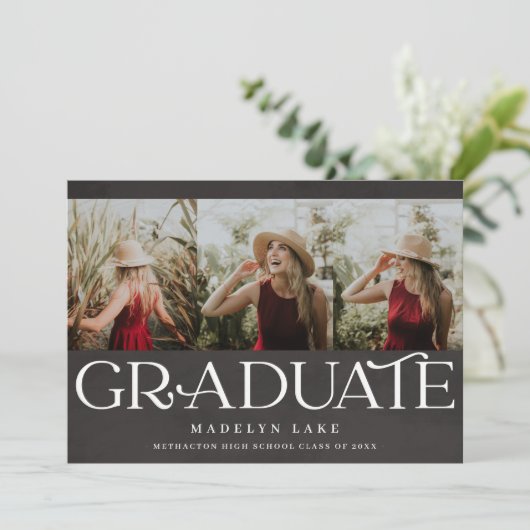 Horizontaal drie-foto-Afstuderen van Chalkboard Aankondiging (Staand voorkant)