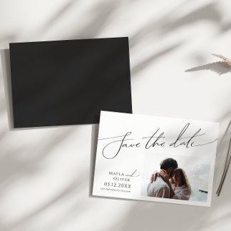 Horizontaal minieme script slaat de datum op magnetische uitnodiging