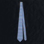 Horizontale blauwe strepen op elke kleur Klein Stropdas<br><div class="desc">Horizontale blauwe strepen tegen wit. De witte lijnen kunnen worden verkleurd - voel vrij om met de achtergrondkleur aan creëer nieuwe gevolgen te spelen! Deze stropdassen worden geleverd in verschillende kleuren en twee versies per kleur - met brede strepen of strakke strepen.</div>