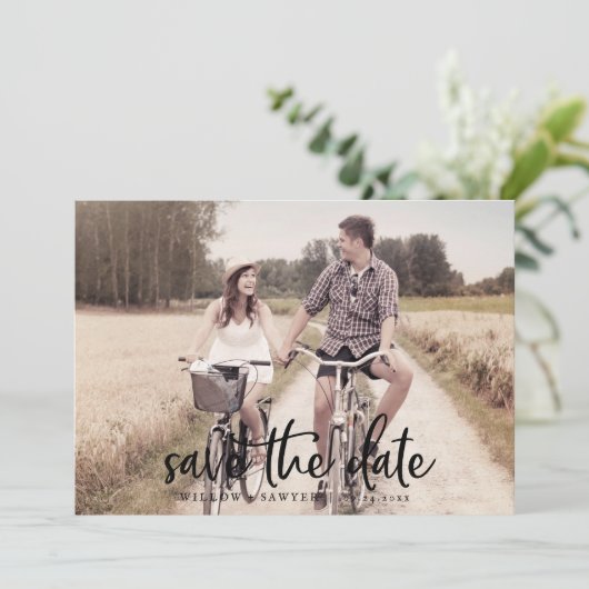 Horizontale foto met ritsscript de datum opslaan save the date (Staand voorkant)