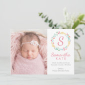 Horizontale geboorte van Floral Wreath Monogram Aankondiging (Staand voorkant)