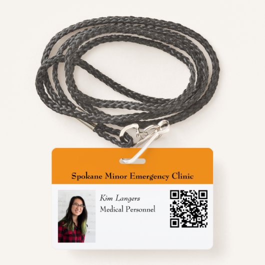 Horizontale ID Foto en QR code Badge Sinaasappel (Voorkant met draagriem)