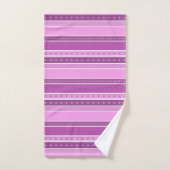 Horizontale lila roze strepen met polka dot decor bad handdoek (Handdoek)
