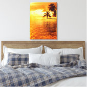 Horizontale palmboom zonsondergang canvas print (Insitu (Slaapkamer))