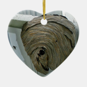 Hornets Nest Keramisch Ornament