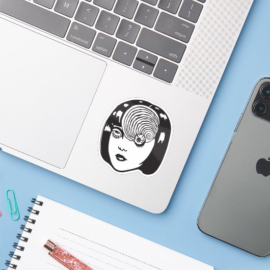 Horror anime girl  sticker (Laptop met iPhone)