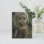 Horror Creepy Doll in het Forest Briefkaart (Staand voorkant)