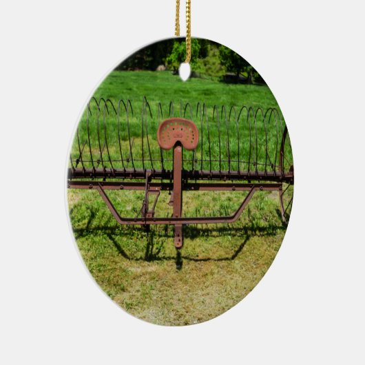 Horse Drawn Hay Rake Keramisch Ornament (Rechts)