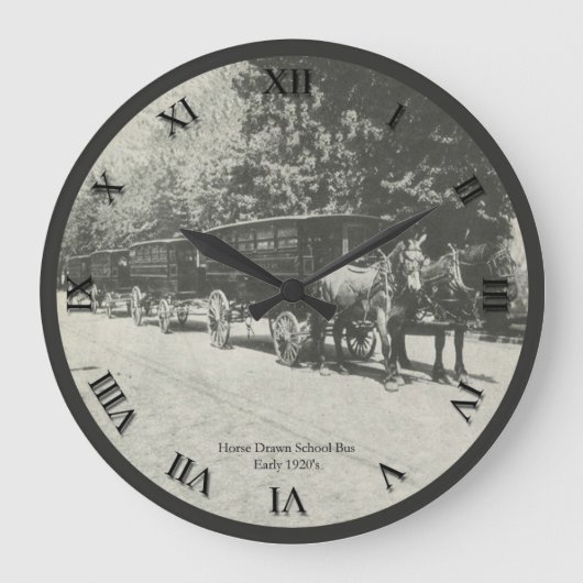 Horse Drawn School Bus Clock Grote Klok (Voorkant)